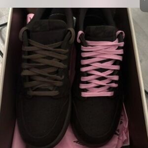 Jordan Air Low in Dark Mocha and Velvet Brown